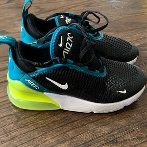 Boys Nike Air 70 size 1-worn once!